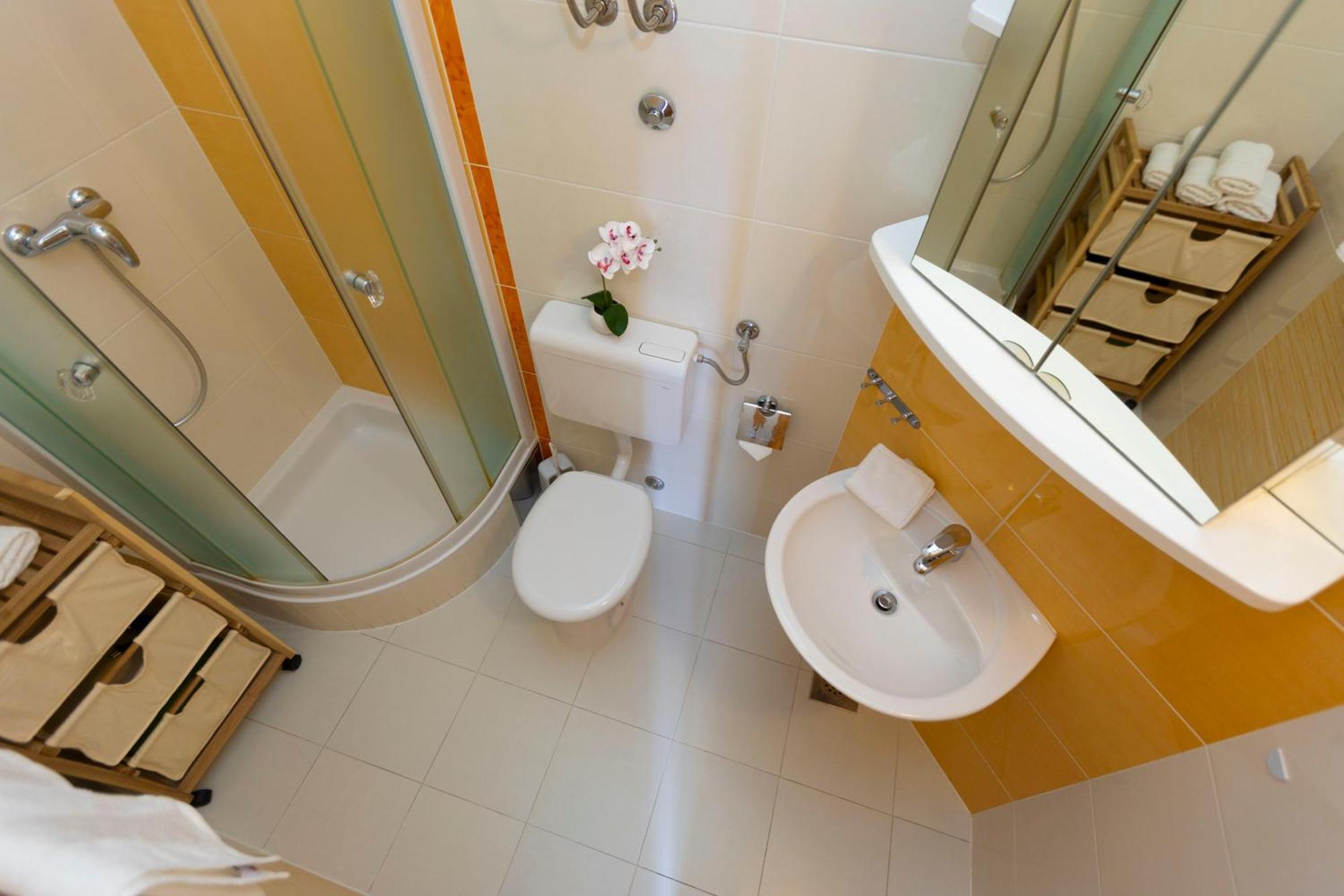 Apartmani Dana Makarska Exterior photo